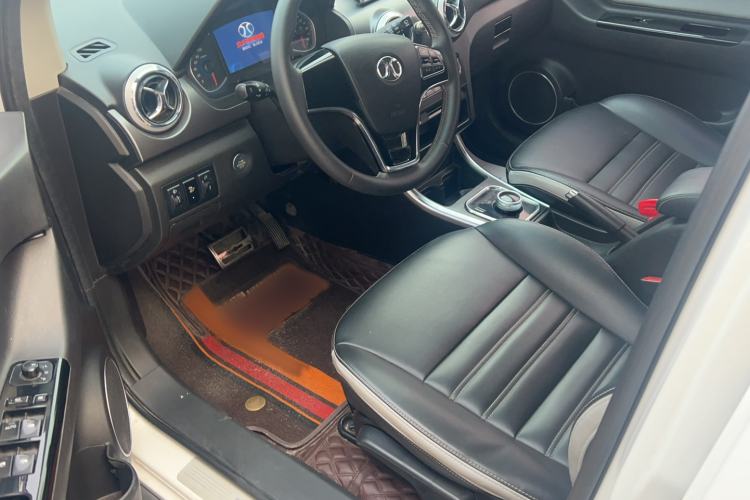Used BAIC New Energy EC5 2019 New Style Edition Interior 2
