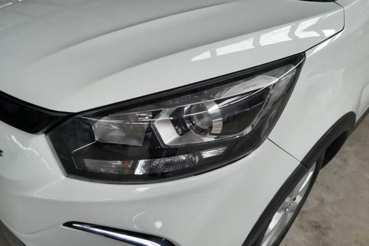 Used BAIC New Energy EC5 2019 New Air Edition Left Front Headlight