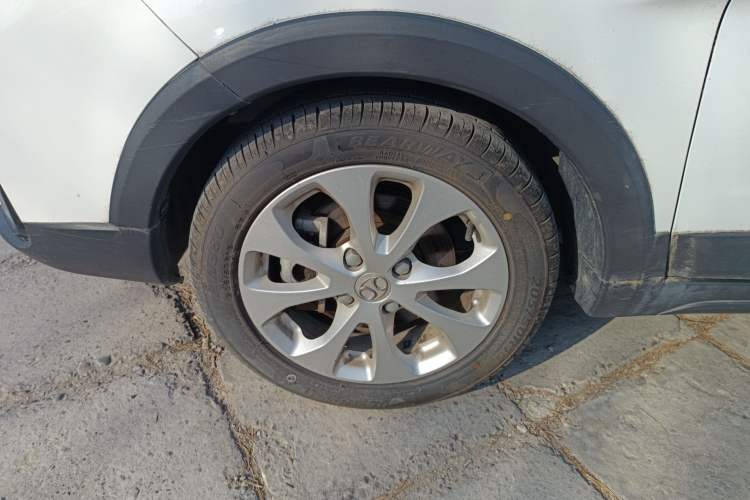 Used BAIC New Energy EC5 2019 New Style Edition Left Front Wheel Hub
