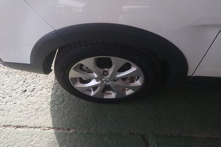 Used BAIC New Energy EC5 2019 New Style Edition Left Front Wheel Hub