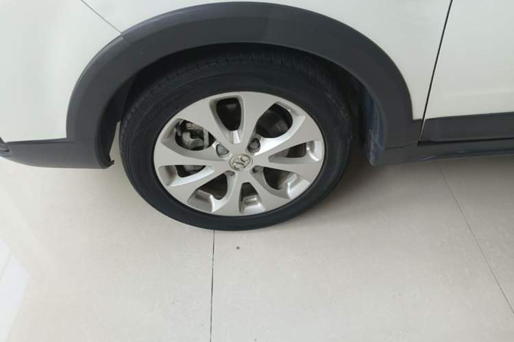 Used BAIC New Energy EC5 2019 New Style Edition Left Front Wheel Hub