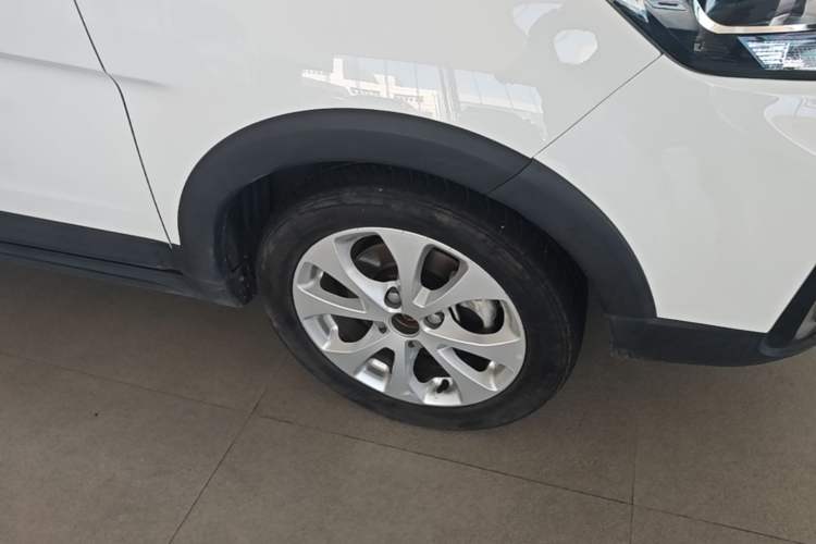 Used BAIC New Energy EC5 2019 New Style Edition Left Front Wheel Hub