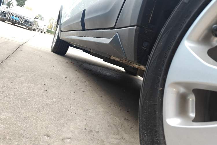 Used BAIC New Energy EC5 2019 New Style Edition Left Side Sill