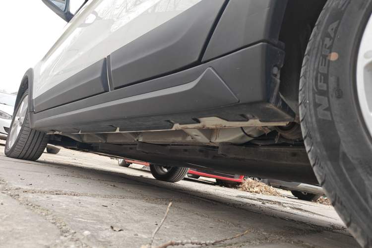 Used BAIC New Energy EC5 2019 New Style Edition Left Side Sill