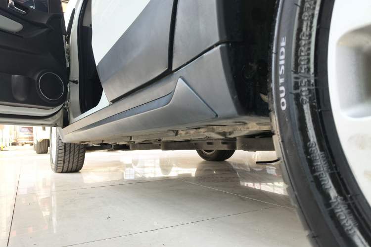 Used BAIC New Energy EC5 2019 New Style Edition Left Side Sill