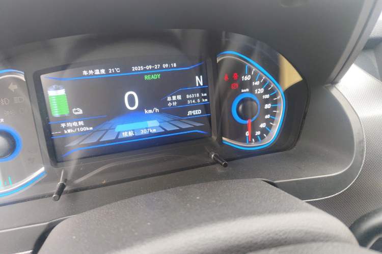Used BAIC New Energy EC5 2019 New Air Edition Odometer Close Up