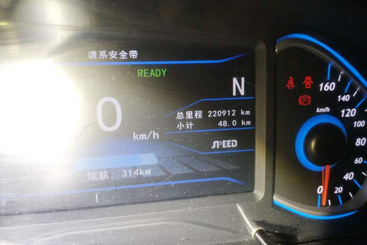 Used BAIC New Energy EC5 2019 New Air Edition Odometer Close Up