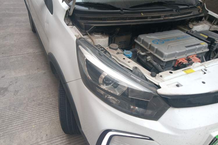 Used BAIC New Energy EC5 2019 New Style Edition Right Front Headlight