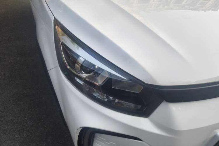 Used BAIC New Energy EC5 2019 New Style Edition Right Front Headlight