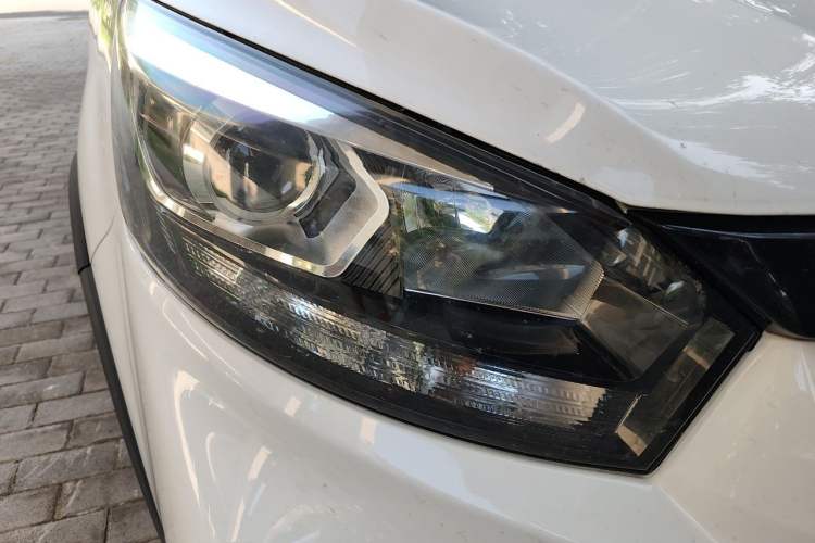 Used BAIC New Energy EC5 2019 New Air Edition Right Front Headlight