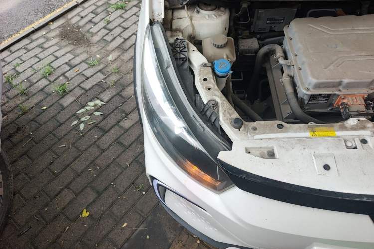 Used BAIC New Energy EC5 2019 New Style Edition Right Front Headlight
