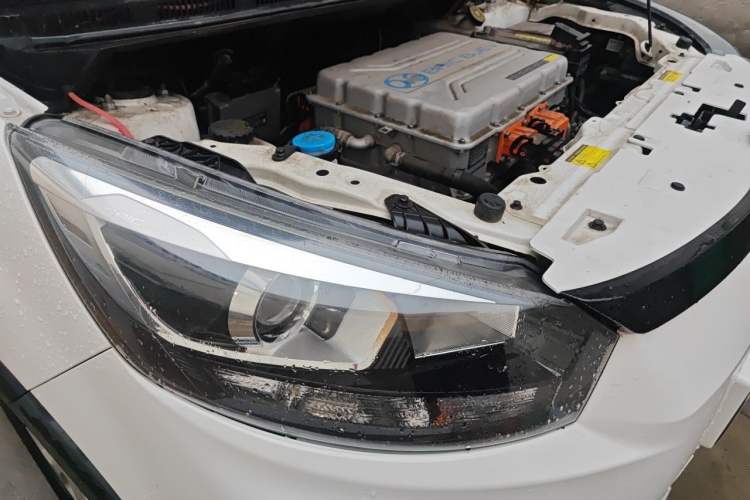 Used BAIC New Energy EC5 2019 New Style Edition Right Front Headlight