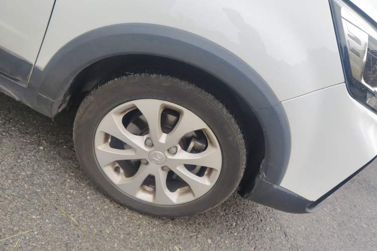 Used BAIC New Energy EC5 2019 New Air Edition Right Front Wheel Hub