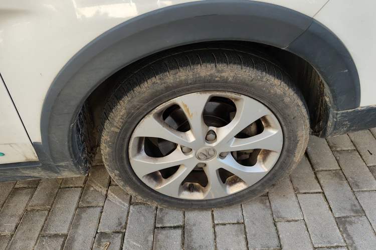 Used BAIC New Energy EC5 2019 New Air Edition Right Front Wheel Hub