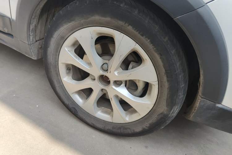 Used BAIC New Energy EC5 2019 New Style Edition Right Front Wheel Hub