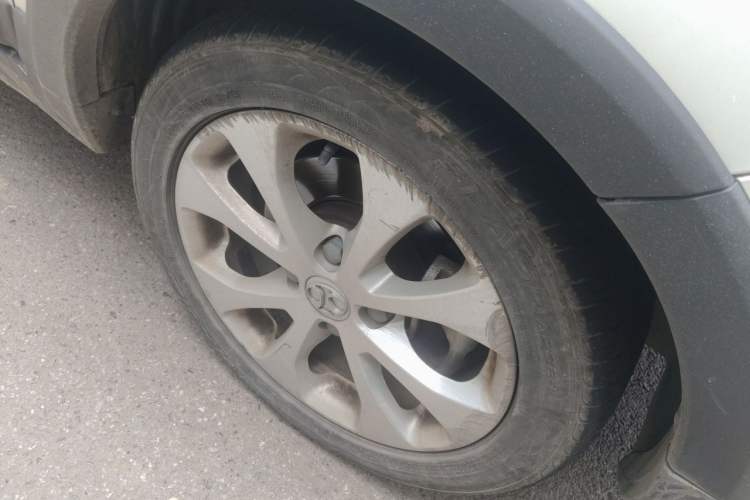 Used BAIC New Energy EC5 2019 New Style Edition Right Front Wheel Hub