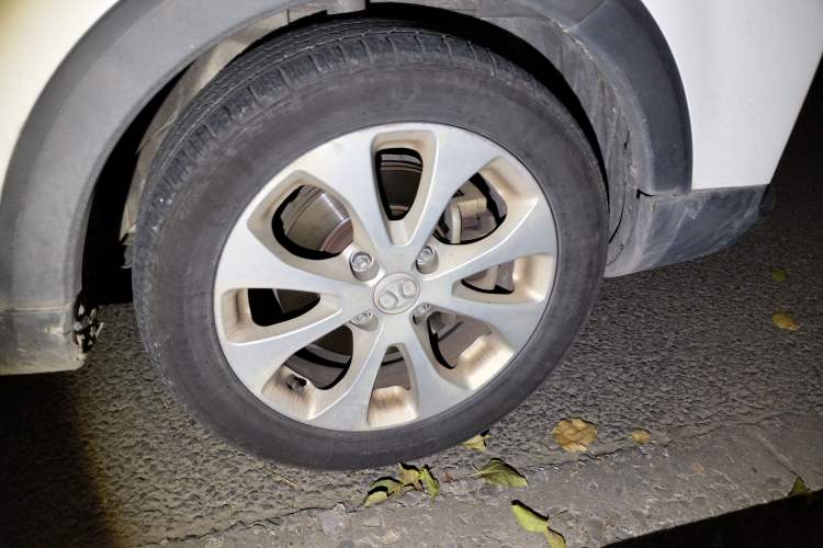 Used BAIC New Energy EC5 2019 New Air Edition Right Front Wheel Hub