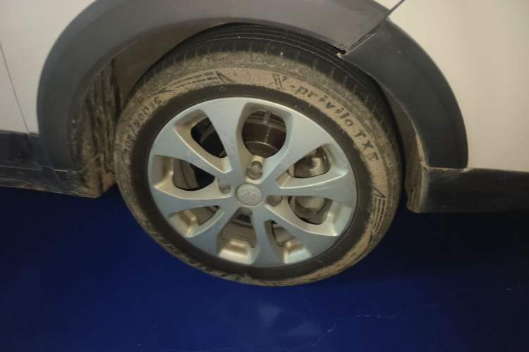 Used BAIC New Energy EC5 2019 New Style Edition Right Front Wheel Hub