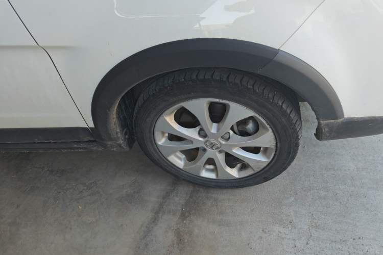 Used BAIC New Energy EC5 2019 New Style Edition Right Front Wheel Hub