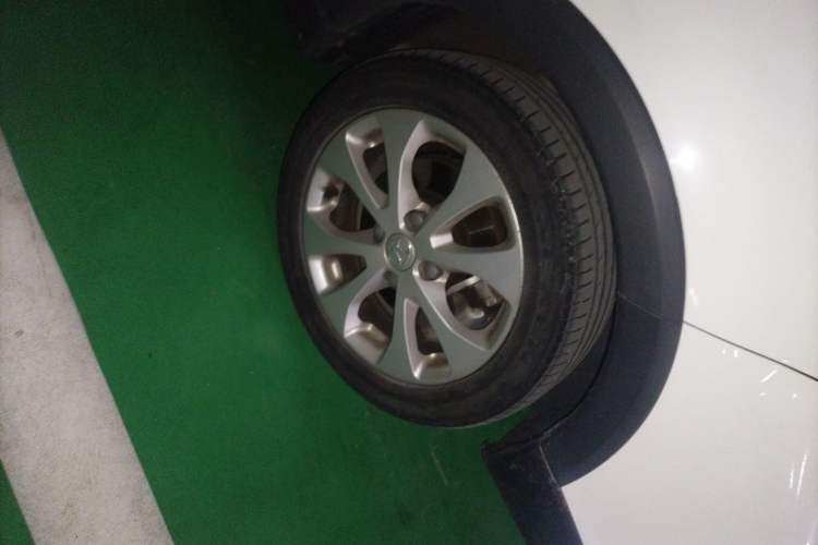 Used BAIC New Energy EC5 2019 New Air Edition Right Front Wheel Hub