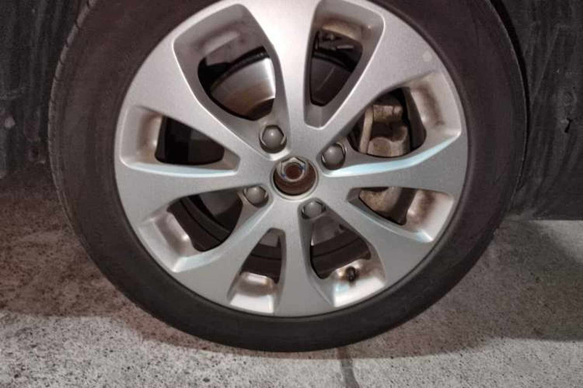 Used BAIC New Energy EC5 2019 New Style Edition Right Front Wheel Hub