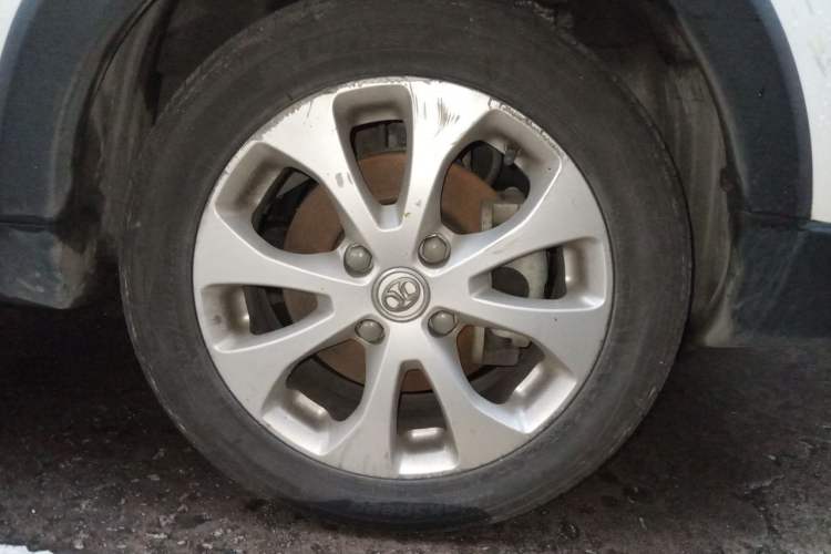 Used BAIC New Energy EC5 2019 New Air Edition Right Front Wheel Hub