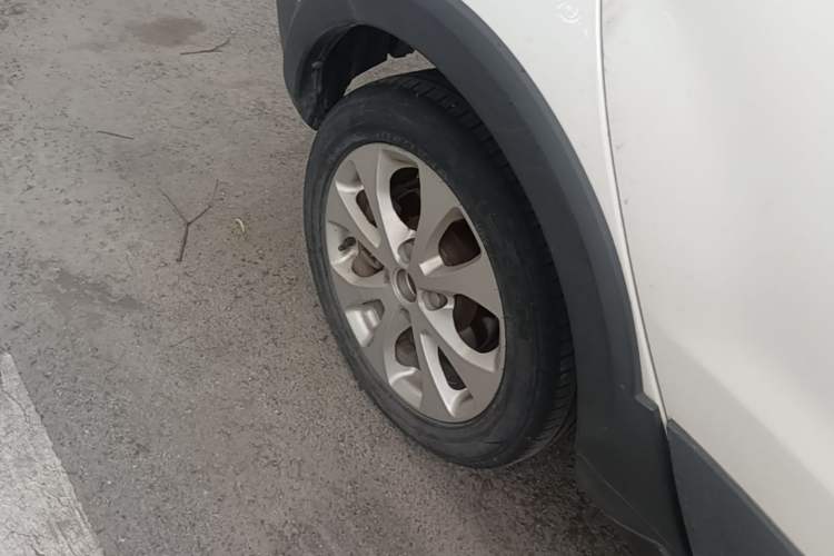 Used BAIC New Energy EC5 2019 New Air Edition Right Rear Wheel Hub