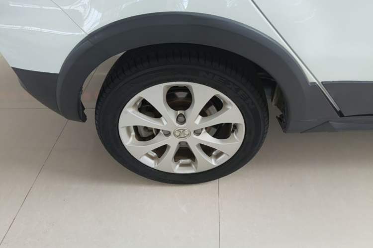 Used BAIC New Energy EC5 2019 New Style Edition Right Rear Wheel Hub