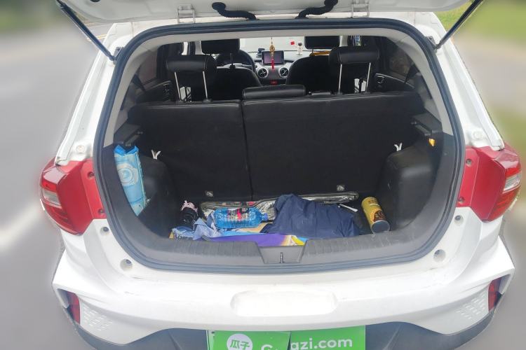 Used BAIC New Energy EC5 2019 New Air Edition Trunk