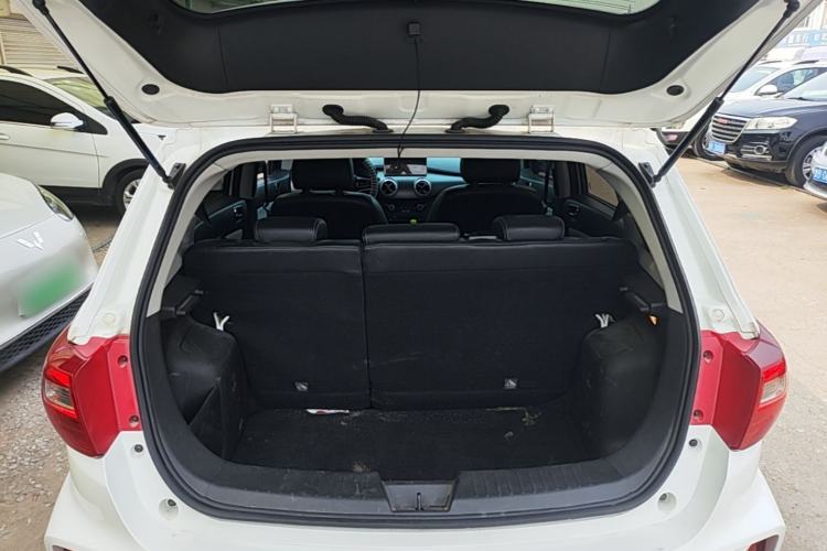 Used BAIC New Energy EC5 2019 New Style Edition Trunk