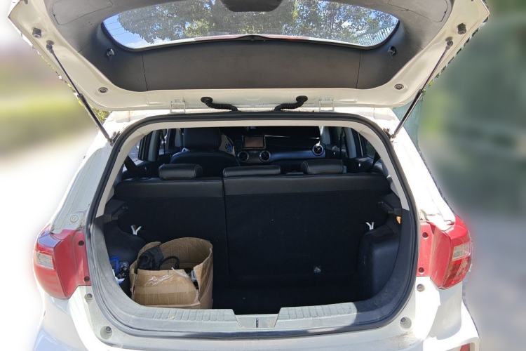 Used BAIC New Energy EC5 2019 New Air Edition Trunk