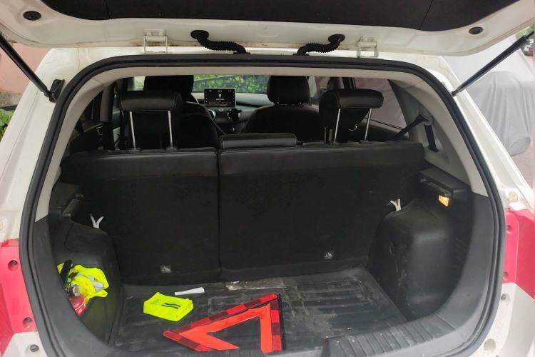 Used BAIC New Energy EC5 2019 New Style Edition Trunk