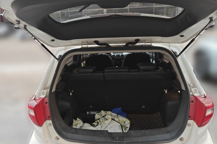 Used BAIC New Energy EC5 2019 New Style Edition Trunk