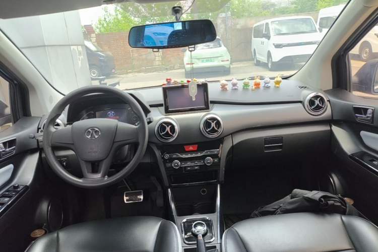 Used BAIC New Energy EC5 2020 Fresh Air Edition Center Console