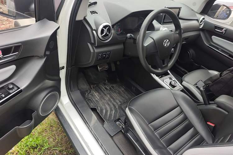 Used BAIC New Energy EC5 2020 Fresh Air Edition Driver Seat