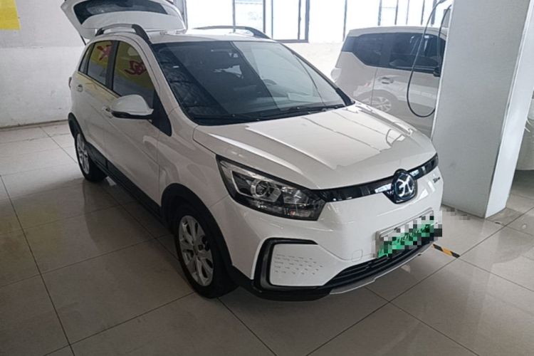 Used BAIC New Energy EC5 2020 New Fashion Edition Front Right 45 Deg