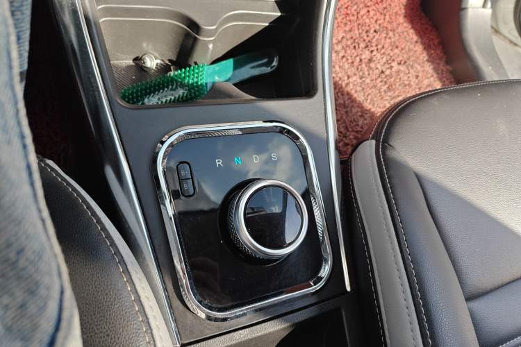 Used BAIC New Energy EC5 2020 Fresh Air Edition Gear Lever