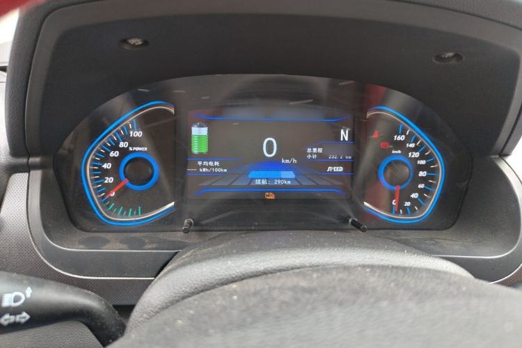 Used BAIC New Energy EC5 2020 Fresh Air Edition Instrument Cluster
