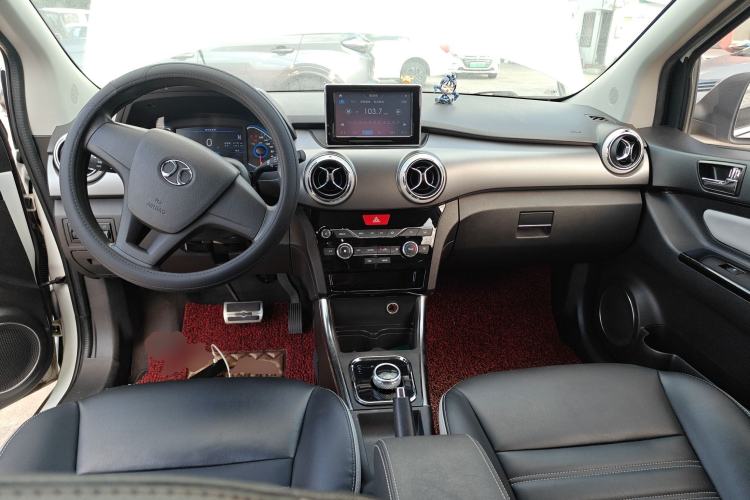 Used BAIC New Energy EC5 2020 Fresh Air Edition Interior 2