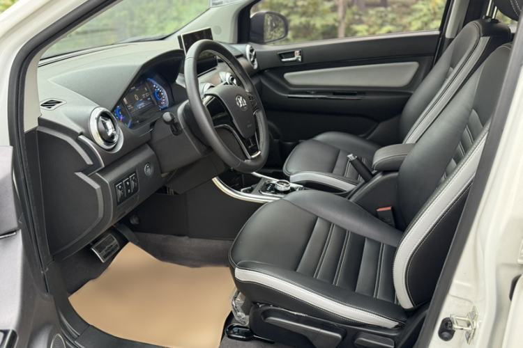 Used BAIC New Energy EC5 2020 New Fashion Edition Interior 4