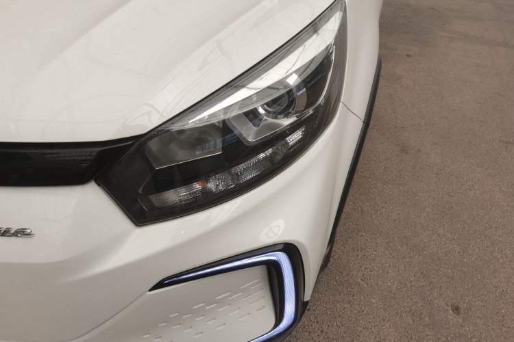 Used BAIC New Energy EC5 2020 Fresh Air Edition Left Front Headlight