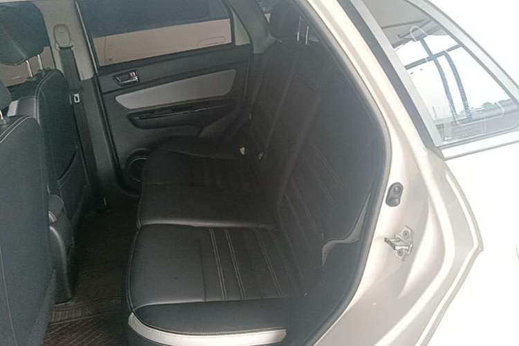 Used BAIC New Energy EC5 2020 New Fashion Edition Left Rear Seat