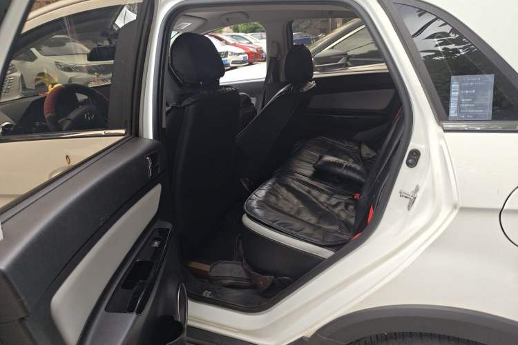 Used BAIC New Energy EC5 2020 Fresh Air Edition Left Rear Seat