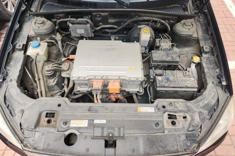 Used BAIC New Energy EH 2017 EH300 Executive Edition Engine Bay