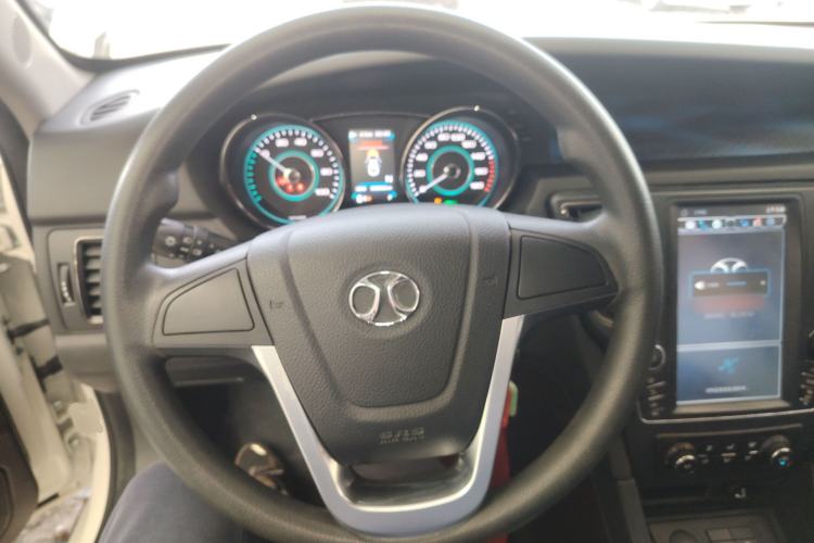 Used BAIC New Energy EU 2018 EU Quick-Change Loto Version Steering Wheel
