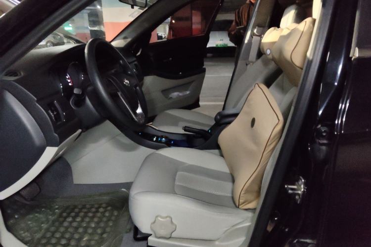 Used BAIC New Energy EU 2016 EU260 Letu Plus Edition Left Front Seat
