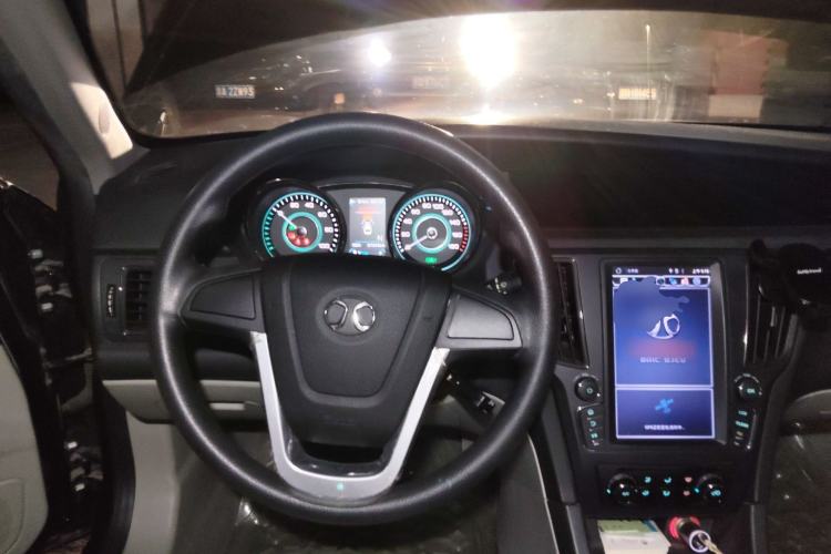 Used BAIC New Energy EU 2016 EU260 Letu Plus Edition Steering Wheel