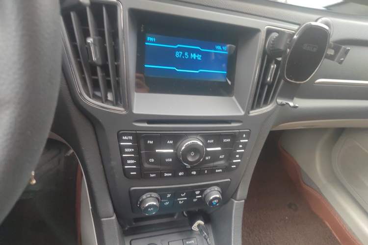 Used BAIC New Energy EU  Audio And AC Panel