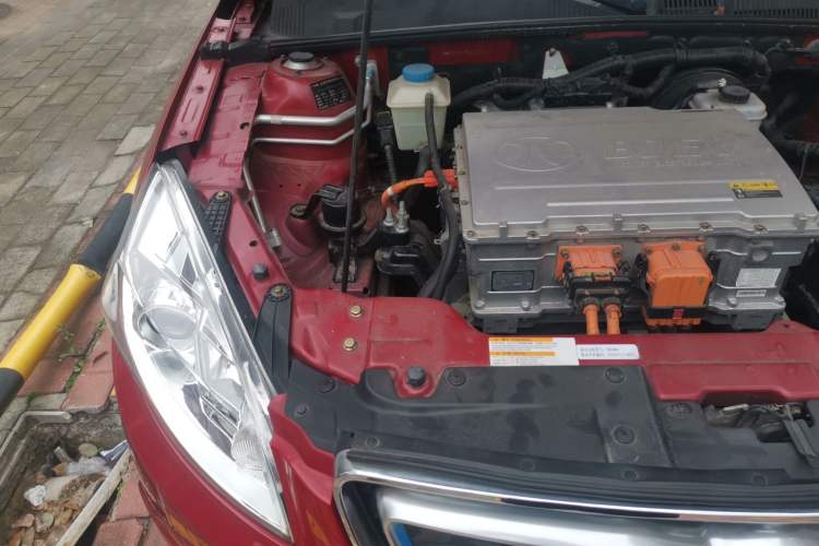 Used BAIC New Energy EU 2016 EU260 Enjoy Edition Engine Bay Right