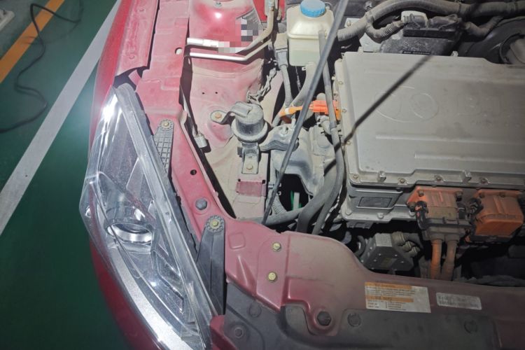 Used BAIC New Energy EU 2016 EU260 Enjoy Edition Engine Bay Right
